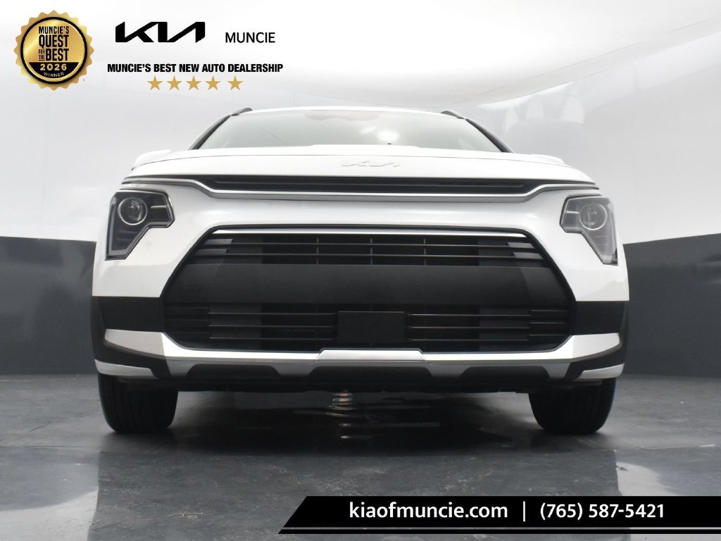 Used 2025 Kia Niro EX FWD image 34