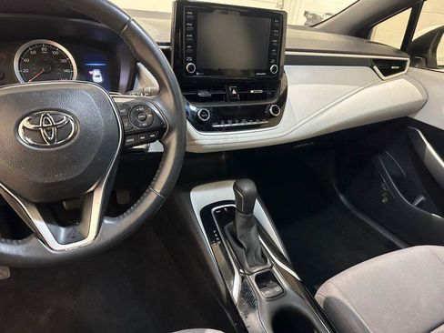 Used 2022 Toyota Corolla SE FWD image 12