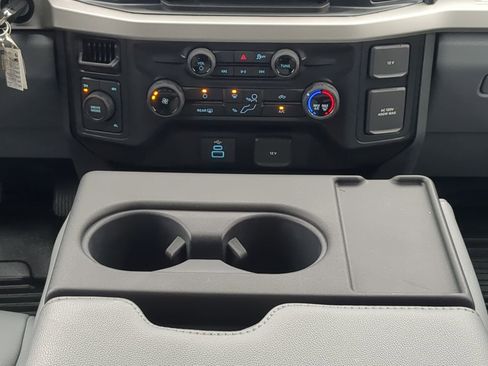 New 2025 Ford F450 4x4 Crew Cab Super Duty image 17