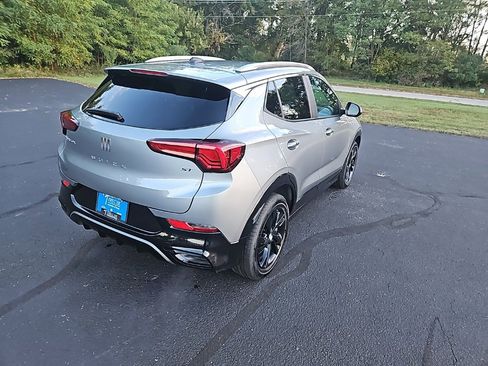 Used 2024 Buick Encore GX Sport Touring image 7