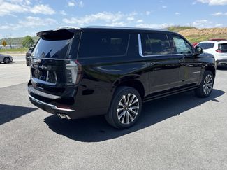 New 2026 Chevrolet Suburban High Country AWD/4WD video 3