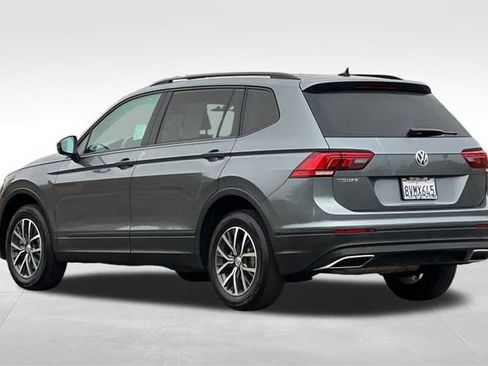 Used 2021 Volkswagen Tiguan S image 6