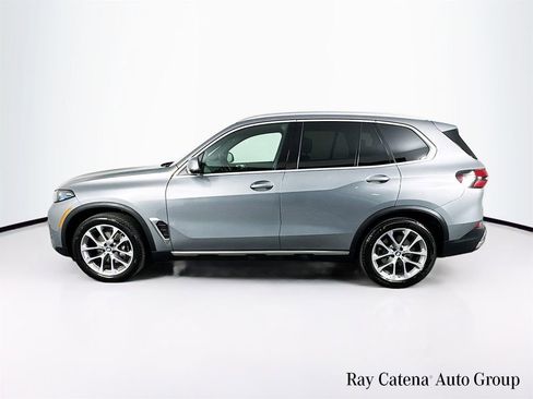 Used 2024 BMW X5 xDrive40i w/ Premium Package AWD/4WD image 4