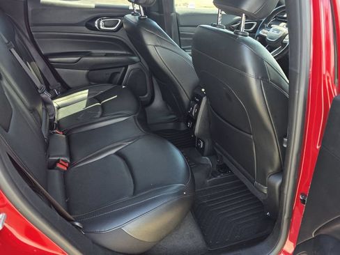 Used 2022 Jeep Compass Limited AWD/4WD image 7