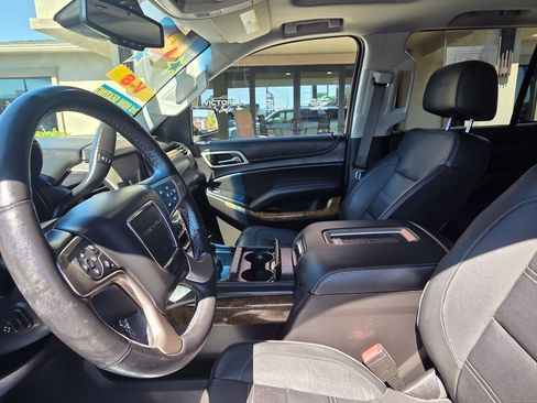 Used 2016 GMC Yukon Denali w/ Open Road Package AWD/4WD image 14