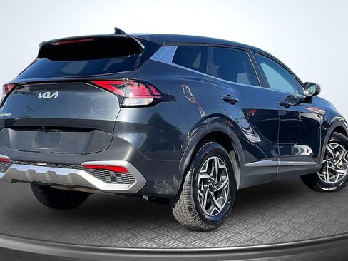 Used 2024 Kia Sportage LX FWD image 13