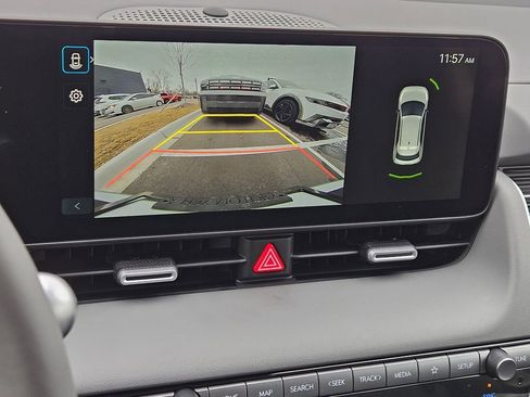 New 2026 Hyundai Ioniq 5 SEL image 25