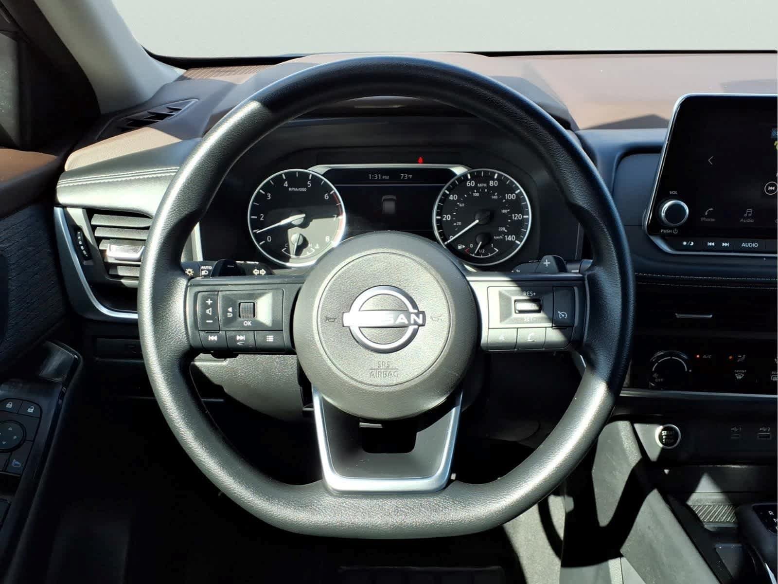 Used 2023 Nissan Rogue S AWD/4WD image 18