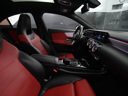 Used 2022 Mercedes-Benz CLA 250 4MATIC image 48