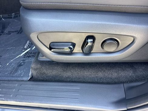 Certified 2024 Lexus GX 550 w/ Accessory Package (31) AWD/4WD image 12