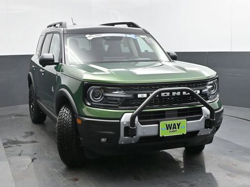 New 2025 Ford Bronco Sport Outer Banks w/ Sasquatch Outer Banks Package AWD/4WD image 8