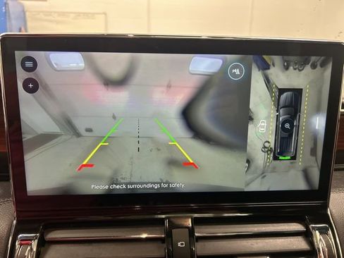 Used 2024 Lincoln Navigator L Reserve image 14