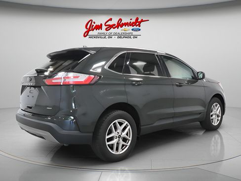Used 2024 Ford Edge SEL w/ Convenience Package AWD/4WD image 6
