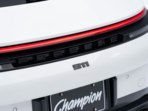 Certified 2025 Porsche 911 Carrera image 13