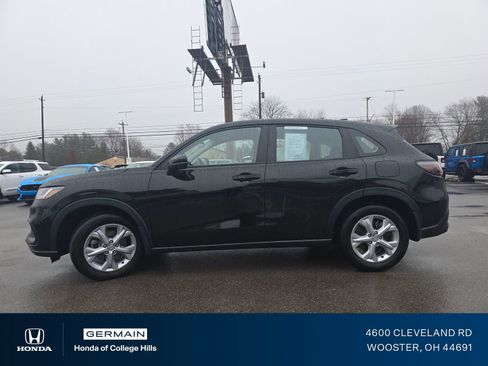 Certified 2024 Honda HR-V LX image 10