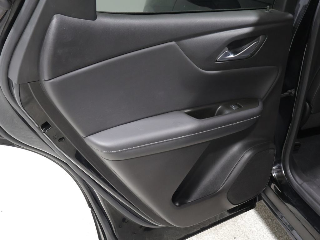 Used 2024 Chevrolet Blazer LT AWD/4WD image 17