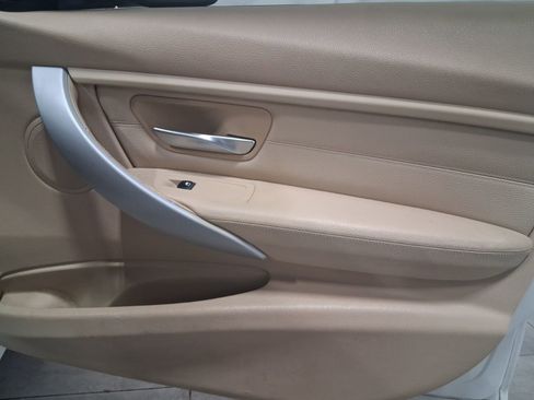 Used 2013 BMW 328i Sedan RWD image 17