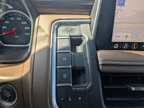 Used 2021 Chevrolet Tahoe High Country image 20