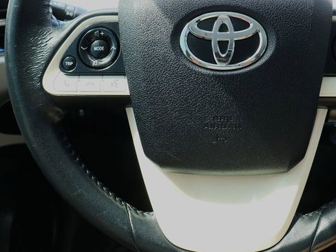 Used 2016 Toyota Prius Three Touring image 54