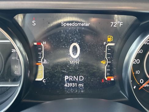 Used 2022 Jeep Wrangler Unlimited Sport AWD/4WD image 15