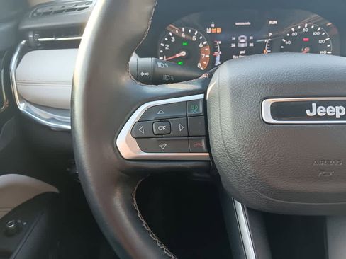 Used 2022 Jeep Compass Limited AWD/4WD image 21
