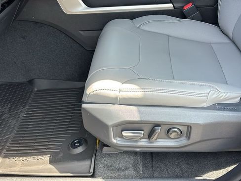 New 2026 Toyota Tundra Limited AWD/4WD image 27