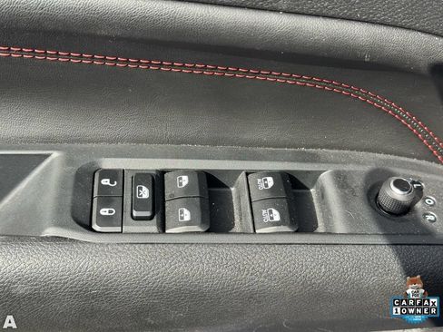 Used 2026 Jeep Compass Trailhawk AWD/4WD image 10