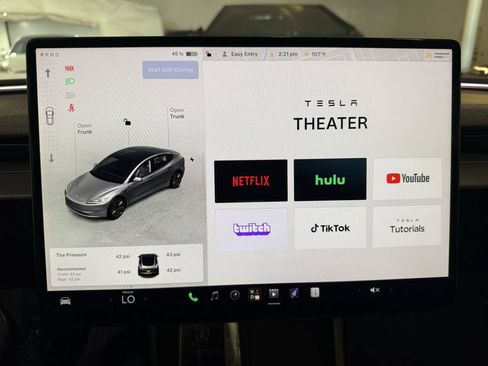 Used 2024 Tesla Model 3 Long Range AWD/4WD image 33