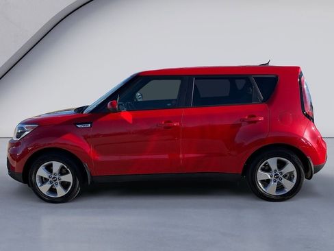 Used 2019 Kia Soul image 2