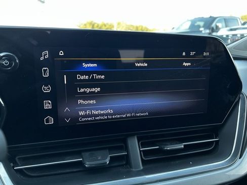 Used 2024 Chevrolet Trax LT image 21