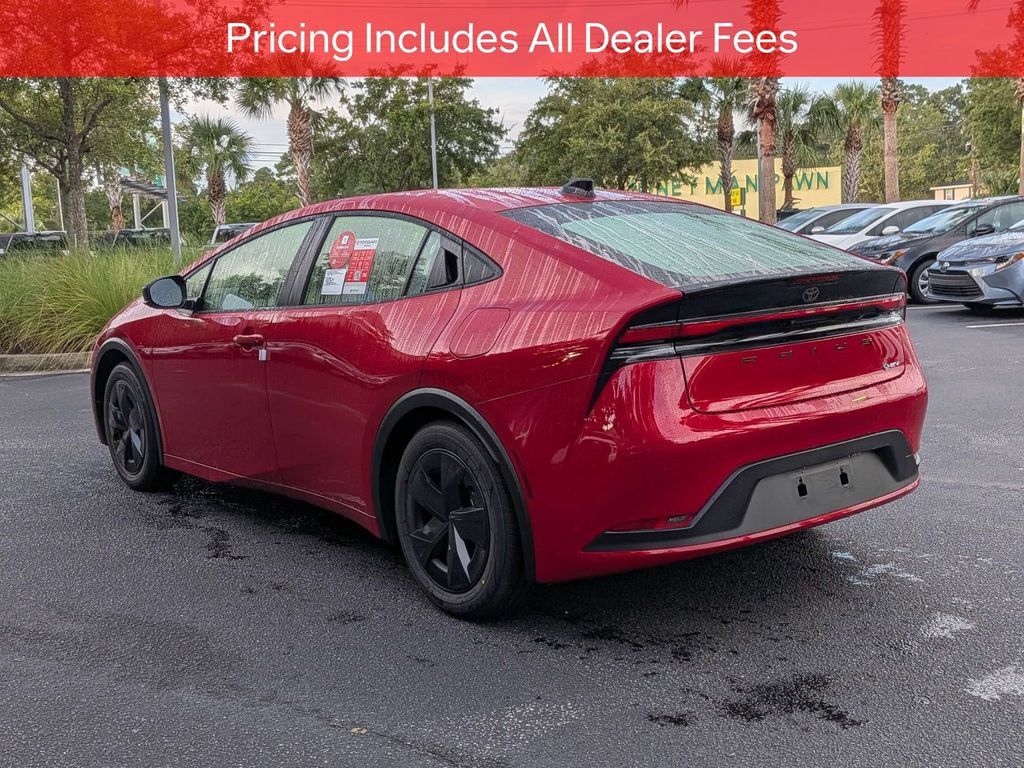 New 2027 Toyota Prius LE FWD image 7