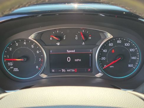 Used 2023 Chevrolet Traverse LT w/ LPO, Floor Liner Package FWD image 27