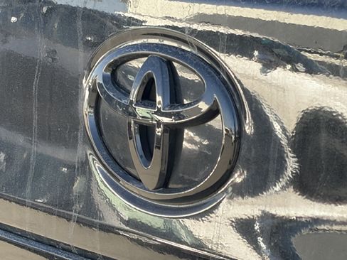 Used 2025 Toyota Corolla Cross AWD Hybrid w/ Convenience Package image 4