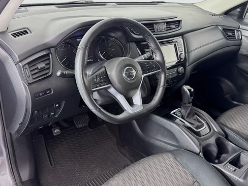 Used 2018 Nissan Rogue S w/ S Value Package FWD image 9