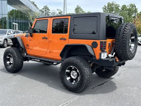 Used 2013 Jeep Wrangler Unlimited Sport AWD/4WD image 5