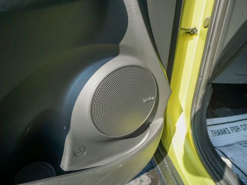 Used 2020 Hyundai Kona Limited image 18