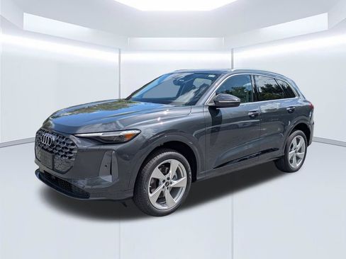 New 2026 Audi Q5 Premium Plus AWD/4WD image 2