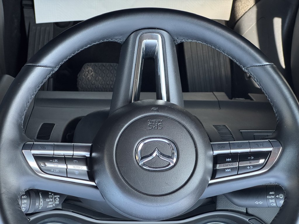 Used 2025 MAZDA CX-50 AWD 2.5 S w/ Premium Package image 21