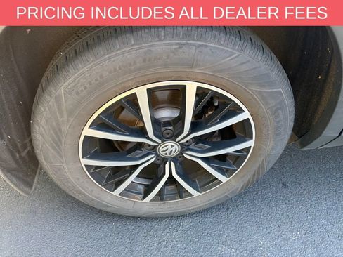Used 2021 Volkswagen Tiguan SE AWD/4WD image 7