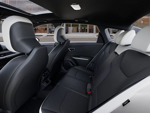 New 2026 Kia K4 GT-Line Turbo image 18