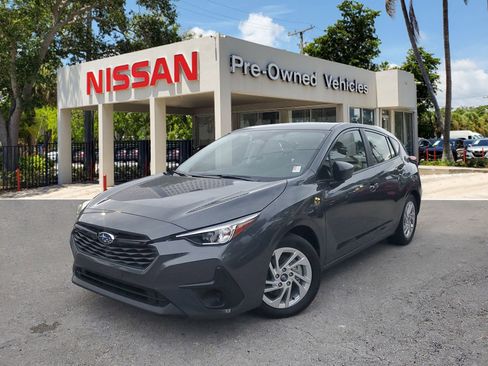 Used 2025 Subaru Impreza 2.0i image 1