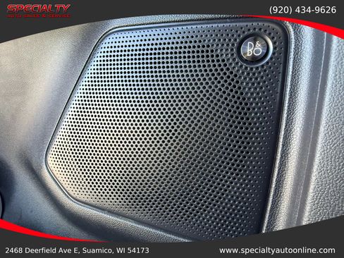 Used 2020 Ford Escape Titanium image 36