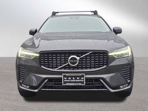 Certified 2025 Volvo XC60 B5 Core w/ Protection Package Premier image 8