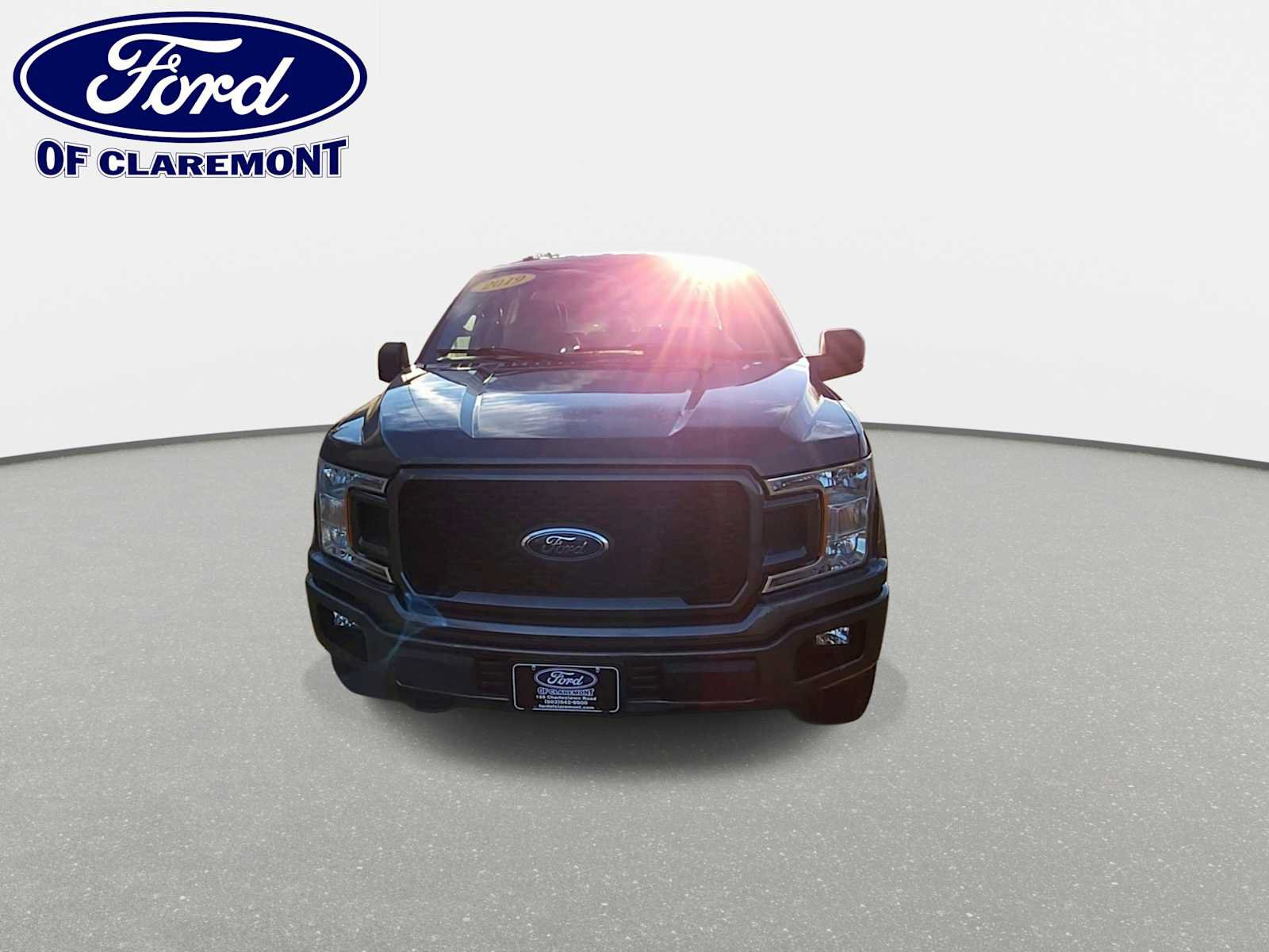 Used 2019 Ford F150 XL w/ Equipment Group 101A Mid AWD/4WD image 3