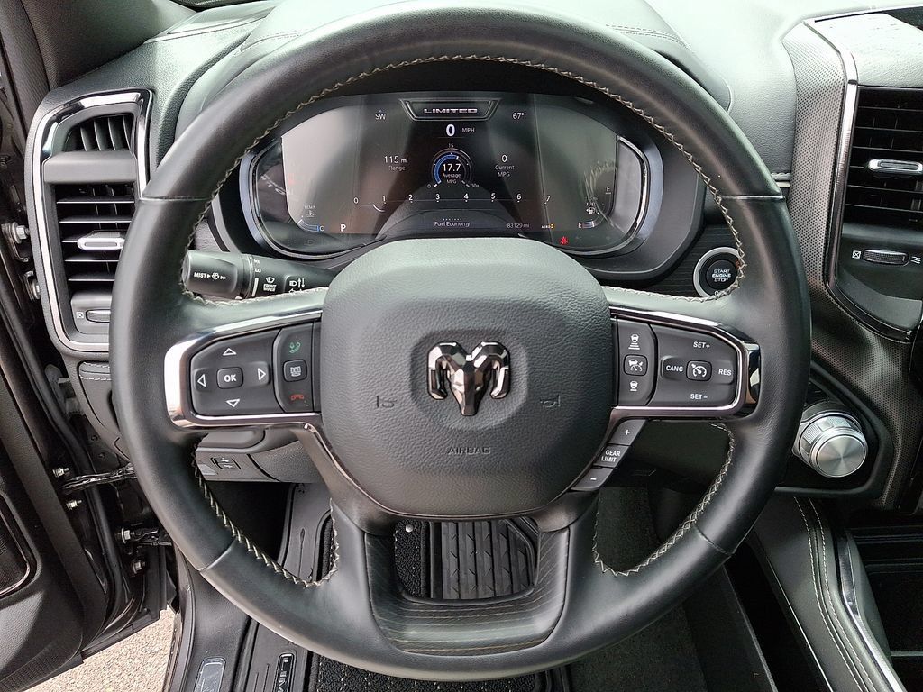 Used 2024 RAM 1500 Limited AWD/4WD image 19