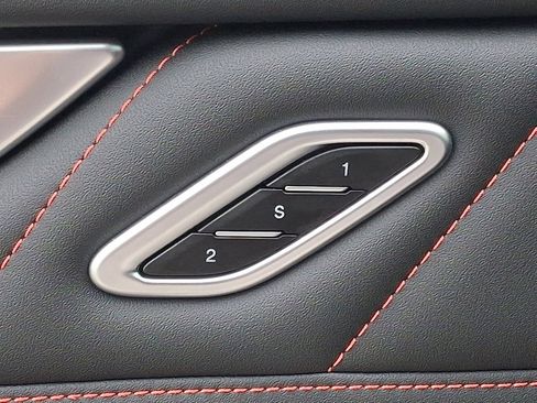 New 2024 Maserati Levante GT Ultima image 18