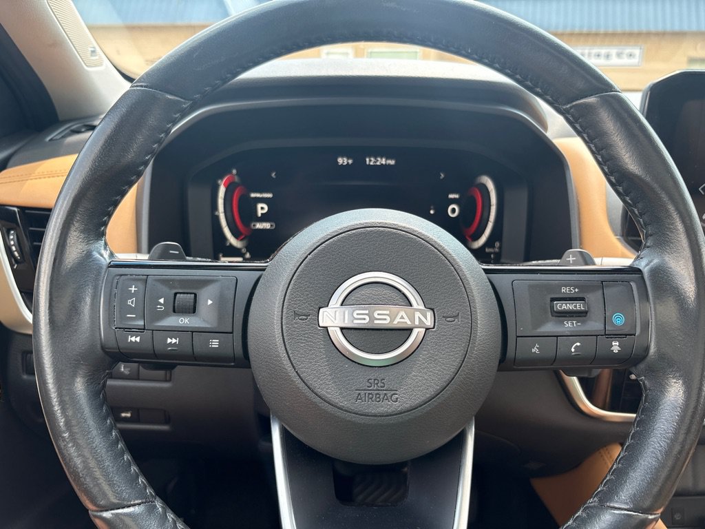 Used 2023 Nissan Rogue Platinum w/ Platinum Premium Package AWD/4WD image 20