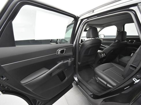 New 2026 Kia Sorento X-Line EX AWD/4WD image 9