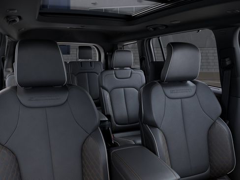 New 2025 Jeep Grand Cherokee L Summit image 26