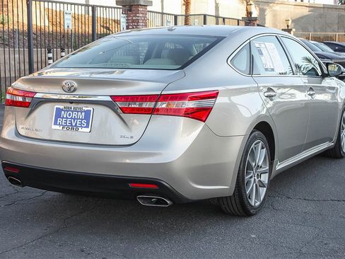 Used 2015 Toyota Avalon XLE Touring w/ Preferred Accessory Package image 7